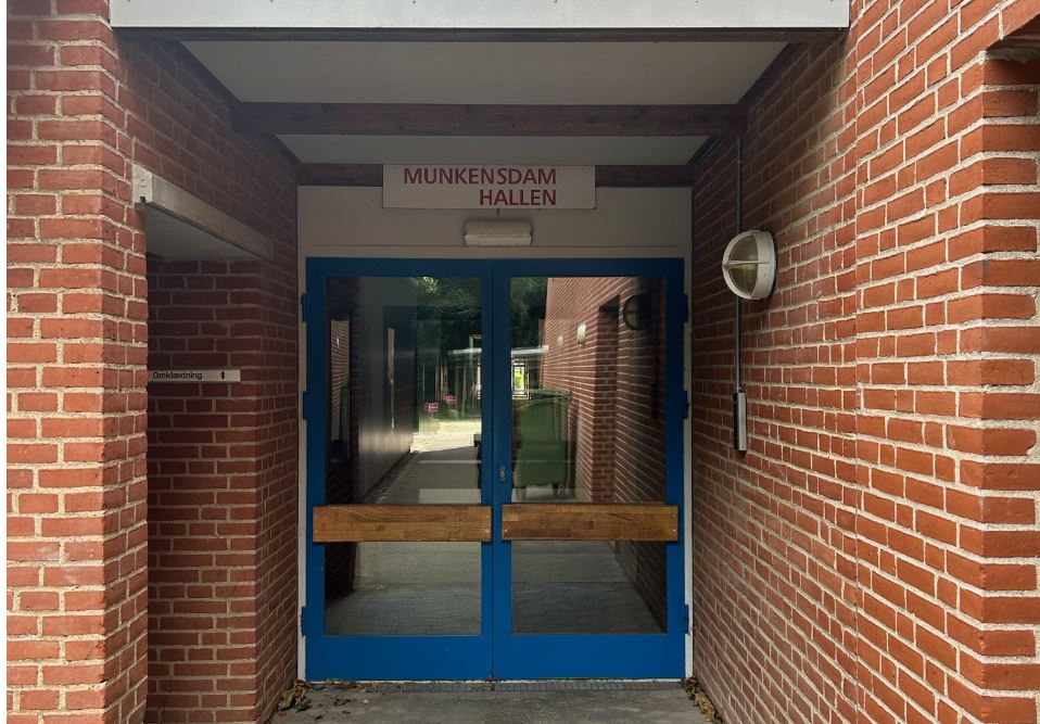 Munkensdam Gymnasium image